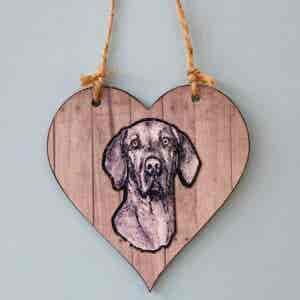 Weimaraner (on wood grain heart) Plaque