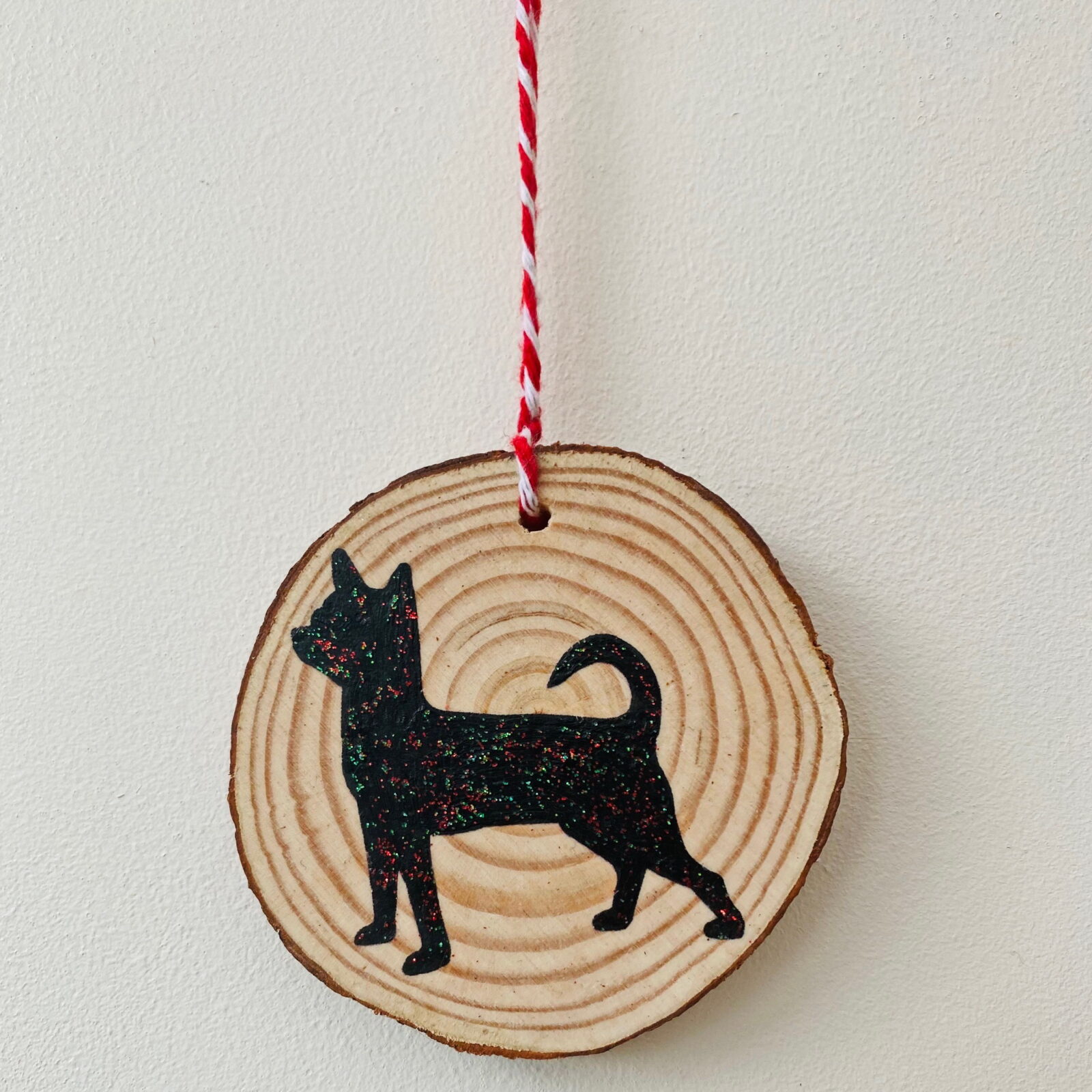 Chihuahua Christmas hanging Wood Slice - Image 3