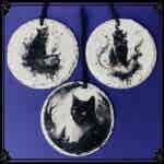 Water Colour Paint Effect Round Slates - Gothic Black Cats