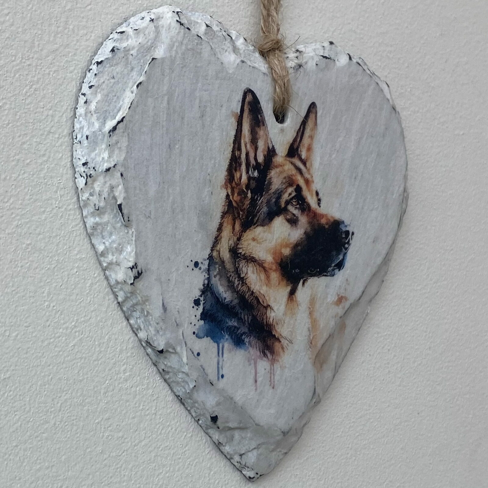 Water Colour Paint Effect Slate Heart - Dog Breeds - German Shepherd - Image 3