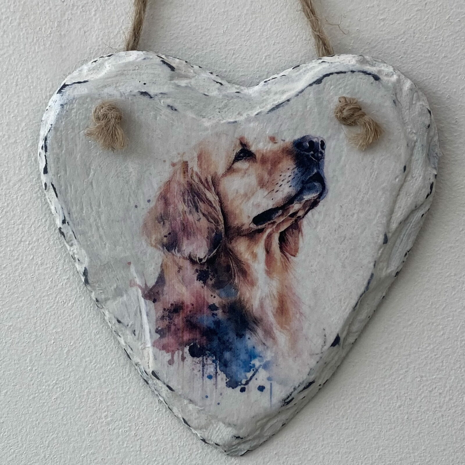 Water Colour Paint Effect Slate Heart - Dog Breeds - Golden Retriever