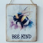 Water Colour Paint Effect Plaque - Bee