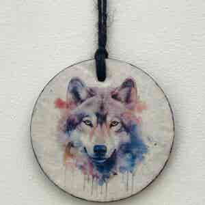 Water Colour Paint Effect Slate Circle - Wolf
