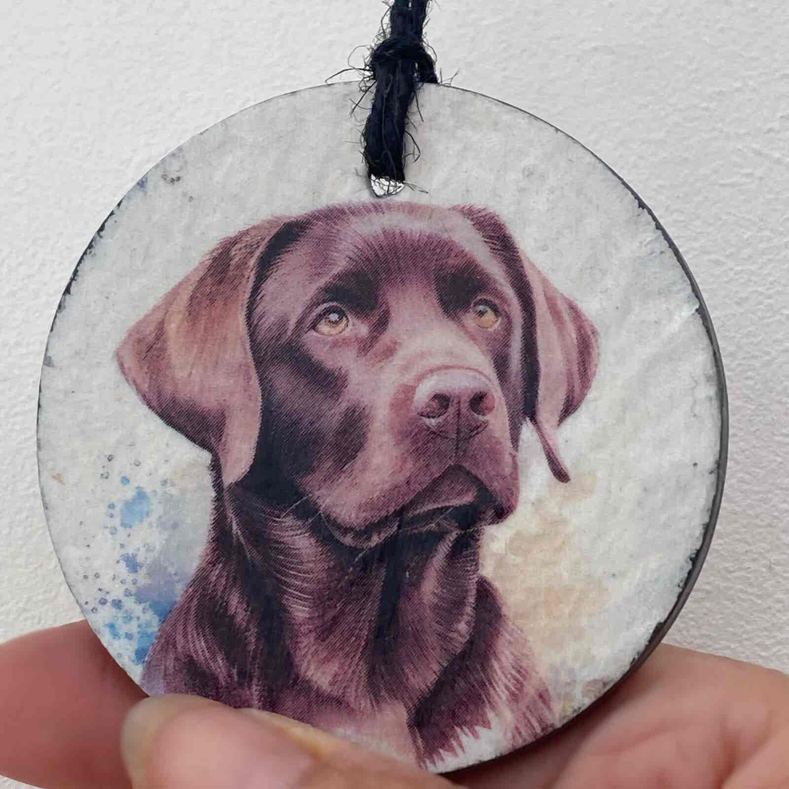 Water Colour Paint Effect Slate Circle - Dog Breeds - Chocolate Labrador - Image 2