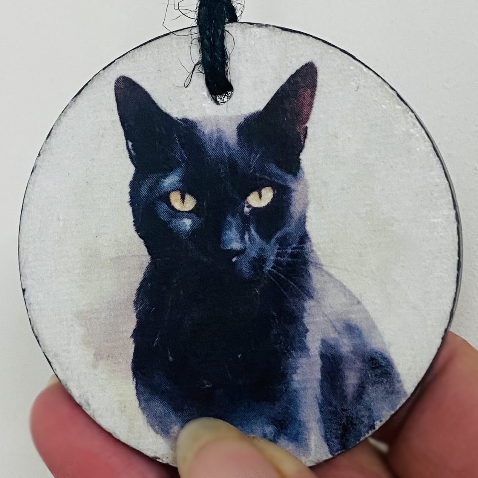 Water Colour Paint Effect Slate Circle - Cats - Black Cat (3 Designs) - Image 8