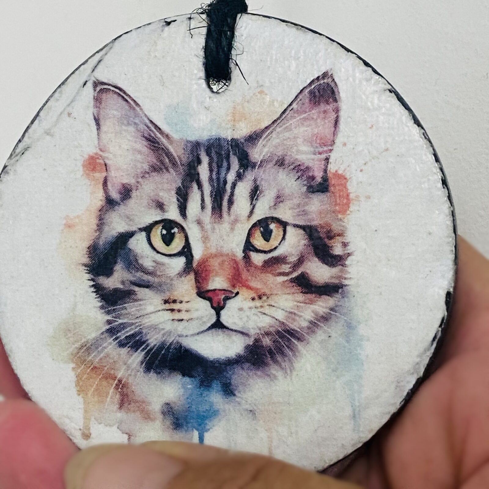 Water Colour Paint Effect Slate Circle - Cats - Tabby (3 Designs) - Image 2