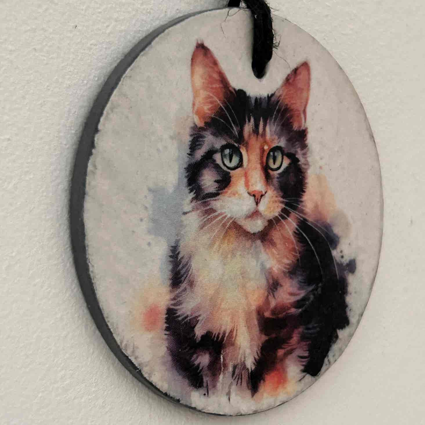 Water Colour Paint Effect Slate Circle - Cats - Tortoiseshell (3 Designs) - Image 7
